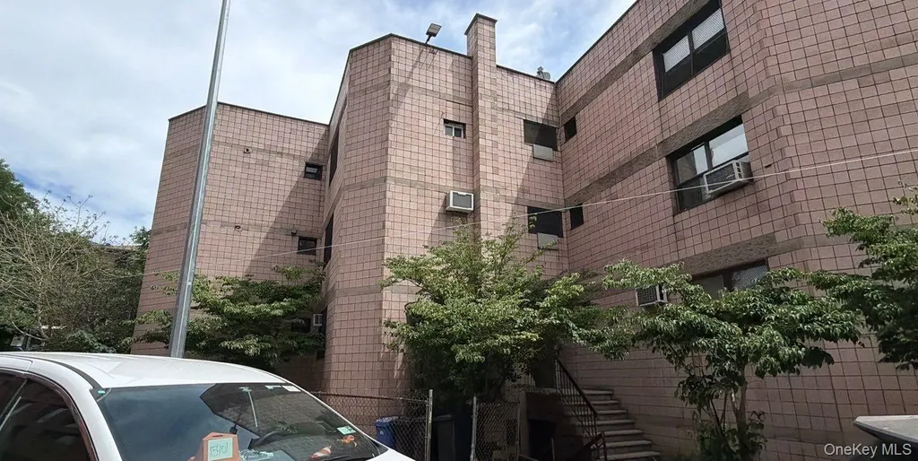72 Clove Road Brooklyn NY 11225
