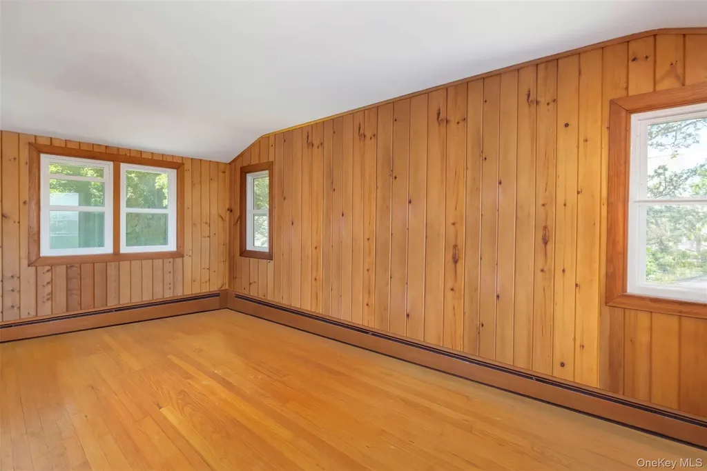 300 Terry Path Mattituck NY 11952
