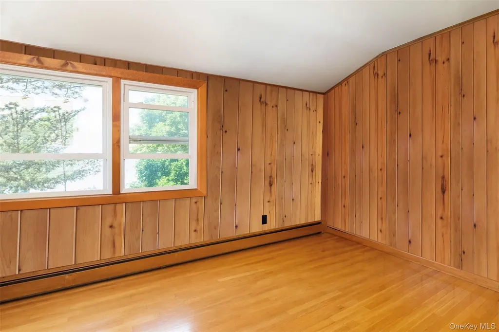 300 Terry Path Mattituck NY 11952