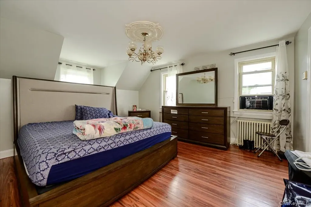 295 Maryland Avenue Freeport NY 11520