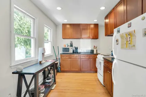 30 Sarina Drive Commack NY 11725