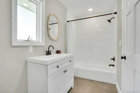 30 Sarina Drive Commack NY 11725