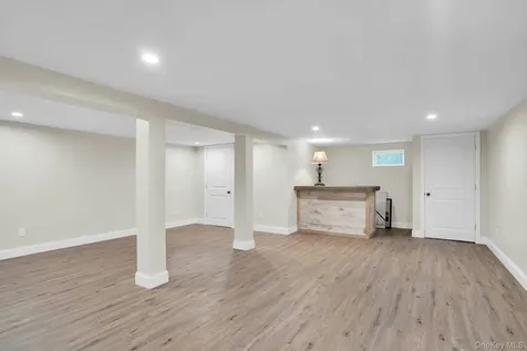 30 Sarina Drive Commack NY 11725