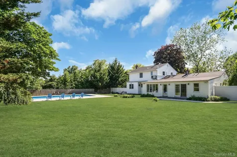 30 Sarina Drive Commack NY 11725