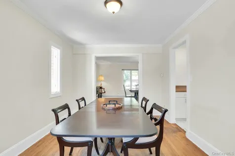 30 Sarina Drive Commack NY 11725