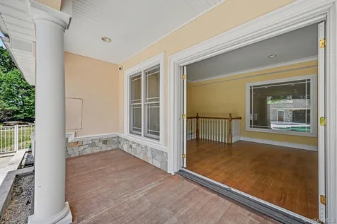 33 Manor Road Patterson NY 12563