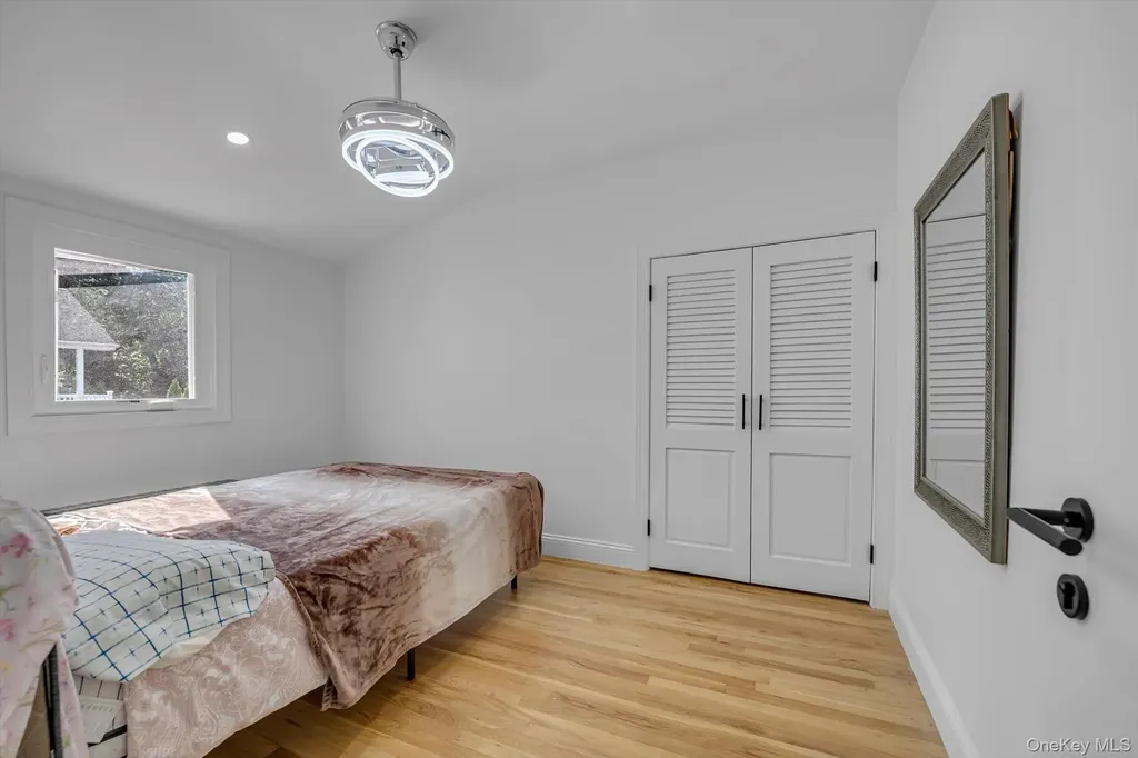 206-15 Richland Avenue Oakland Gardens NY 11364