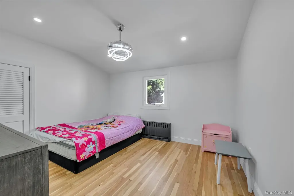 206-15 Richland Avenue Oakland Gardens NY 11364