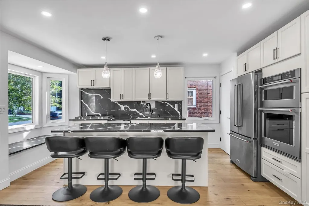206-15 Richland Avenue Oakland Gardens NY 11364