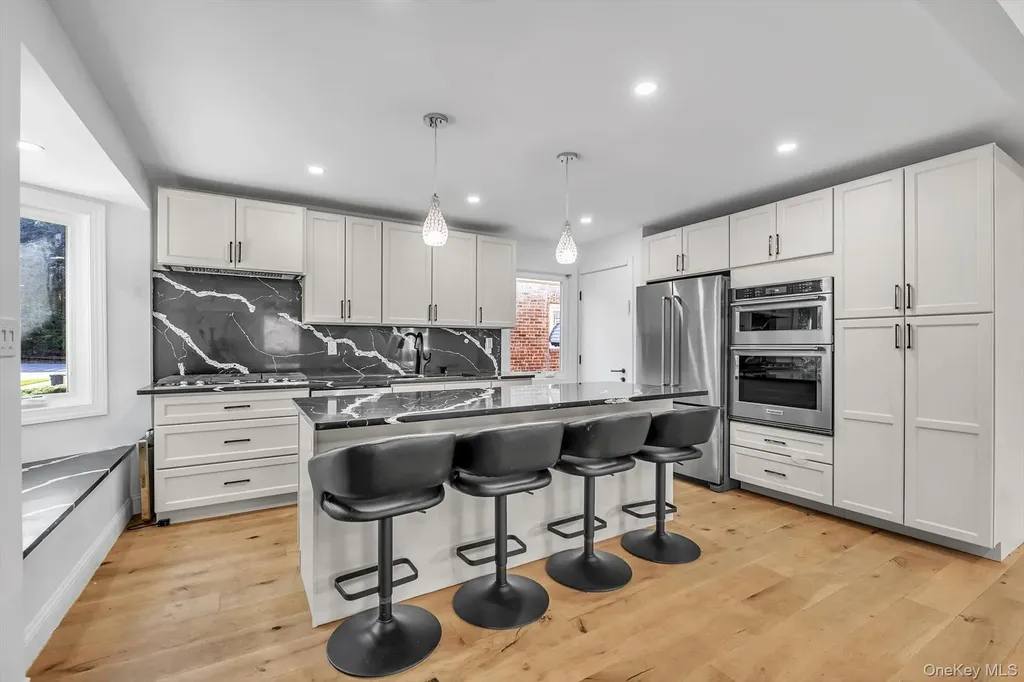 206-15 Richland Avenue Oakland Gardens NY 11364