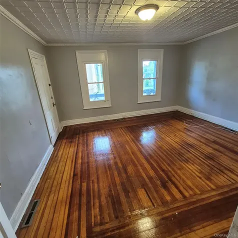 87 W Pierpont Street Kingston NY 12401