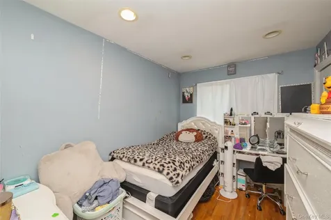 389 Briarwood Road Massapequa NY 11758