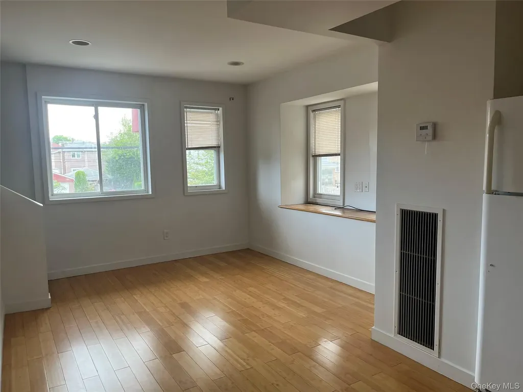 43-14 157 Street Flushing NY 11355