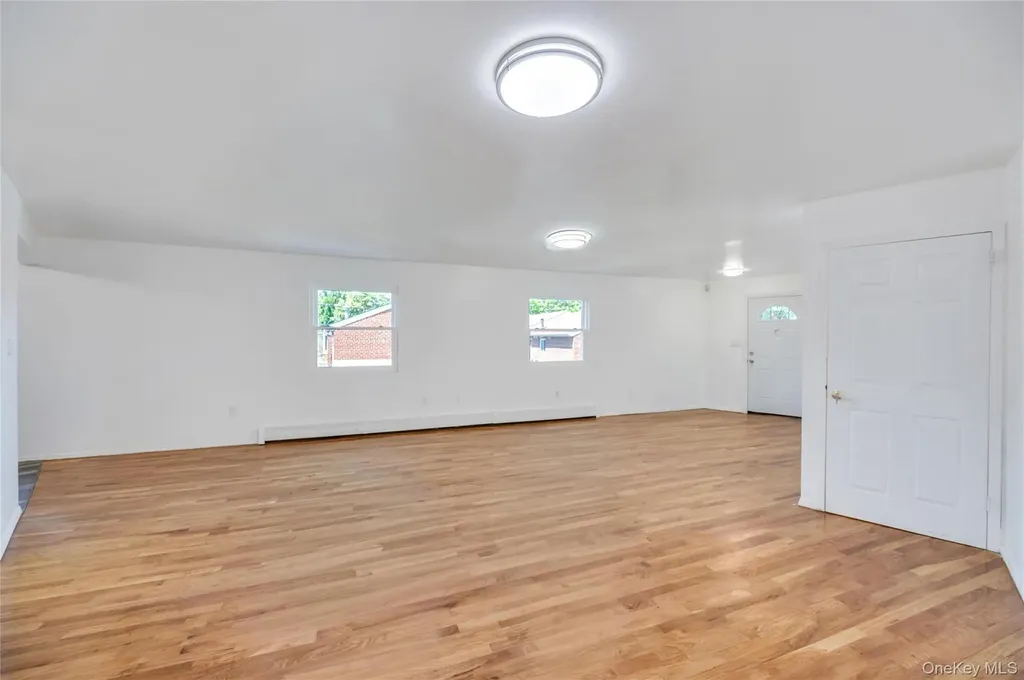 14014 Charles Lane Springfield Gardens NY 11413