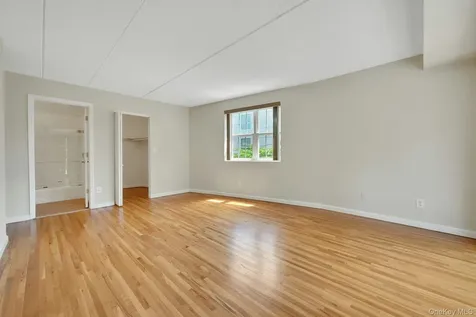 70 Lime Kiln Road Tuckahoe NY 10707