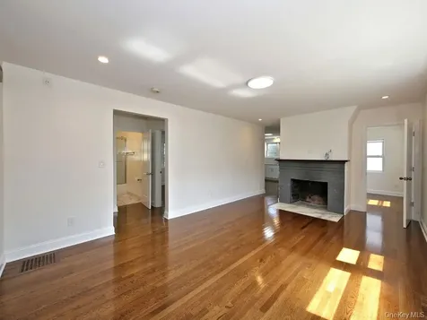 139 Waverly Avenue Mamaroneck NY 10543