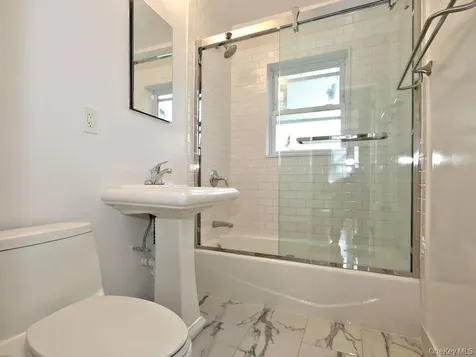 139 Waverly Avenue Mamaroneck NY 10543