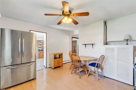 26 Berry Lane Hicksville NY 11801