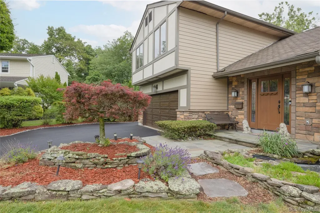268 W Central Avenue Pearl River NY 10965