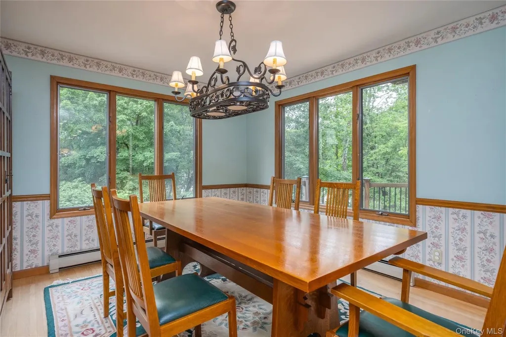 268 W Central Avenue Pearl River NY 10965