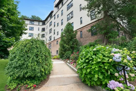 1273 North Avenue New Rochelle NY 10804