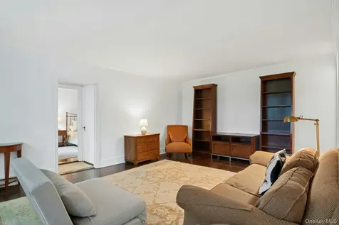 1273 North Avenue New Rochelle NY 10804