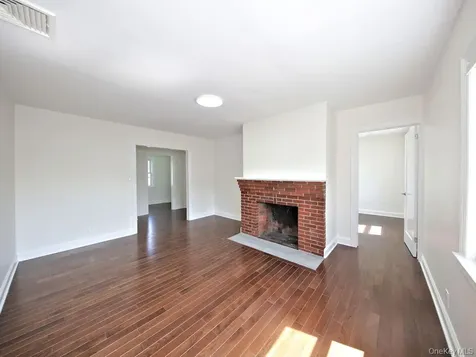 139 Waverly Avenue Mamaroneck NY 10543