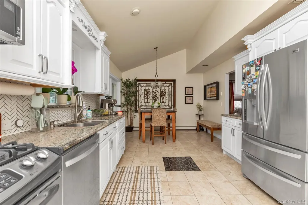 525 11th Street Cedarhurst NY 11516
