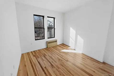 91 Elm Street Yonkers NY 10701