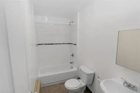 91 Elm Street Yonkers NY 10701