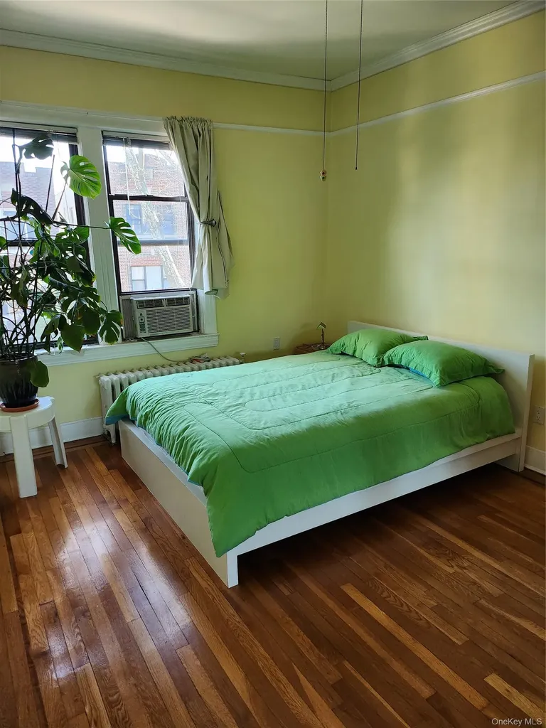 30-34 85th Street East Elmhurst NY 11370
