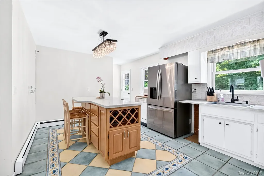 116 Chestnut Ridge Road Mahopac NY 10541