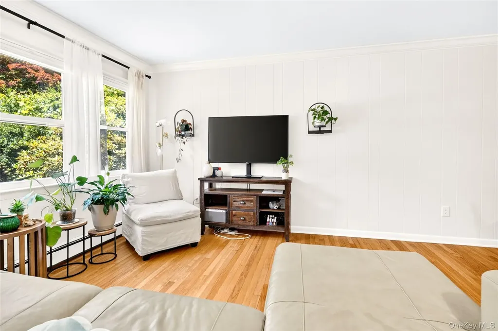 116 Chestnut Ridge Road Mahopac NY 10541