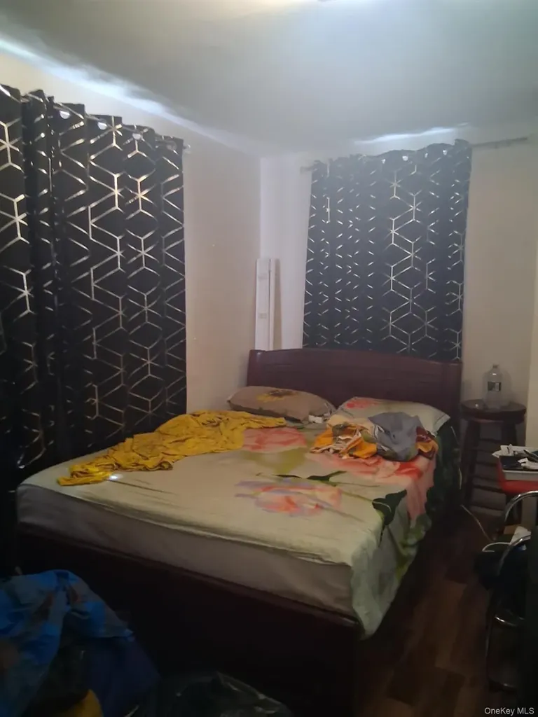 10850 171st Place Jamaica NY 11433