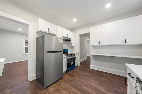 15 Eastman Terrace Poughkeepsie NY 12601