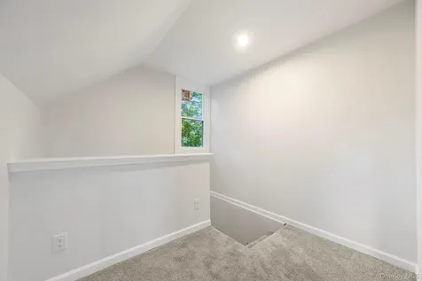 15 Eastman Terrace Poughkeepsie NY 12601