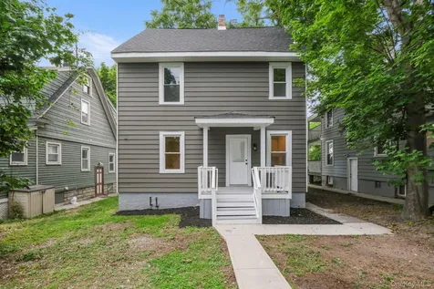 15 Eastman Terrace Poughkeepsie NY 12601