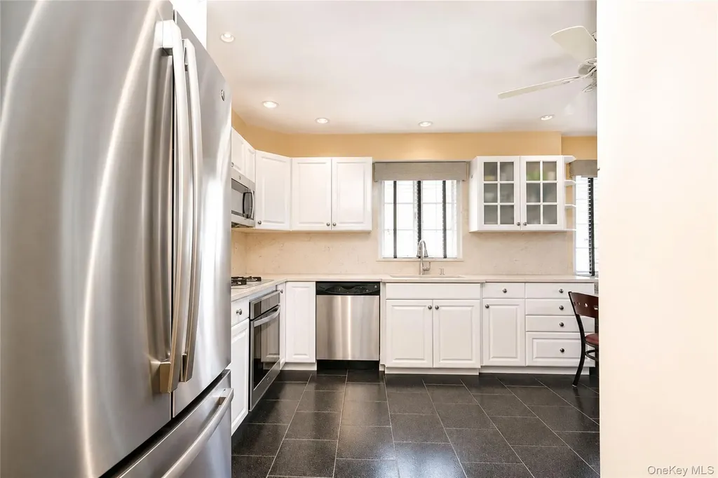 47 Stanley Circle Staten Island NY 10308