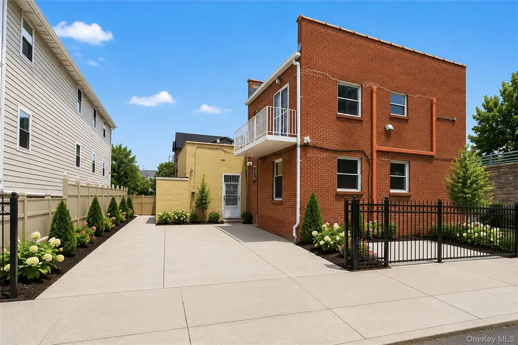 2686 E 12th Street Brooklyn NY 11235