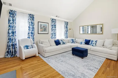 599 Midland Rye NY 10580