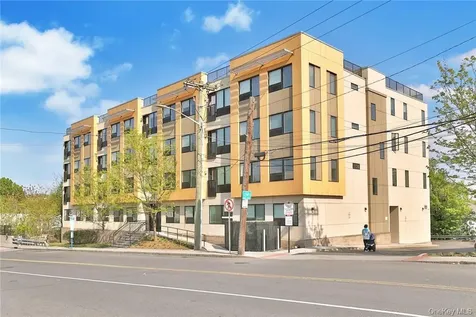 68 Lake Street White Plains NY 10603