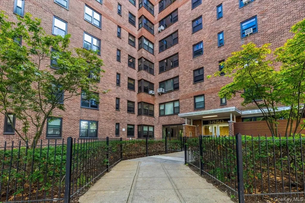 3850 Sedgwick Avenue Bronx NY 10463