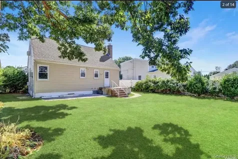 4 West Court Bethpage NY 11714