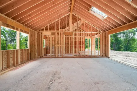 625 Traver Road Pleasant Valley NY 12569
