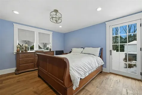 192 Burtis Lane Muttontown NY 11791