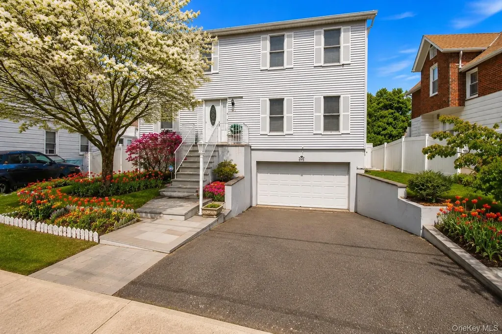 307 N Terrace Avenue Mount Vernon NY 10550