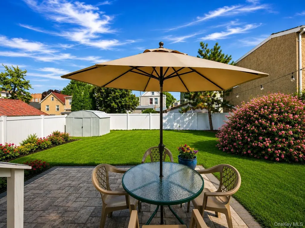 307 N Terrace Avenue Mount Vernon NY 10550