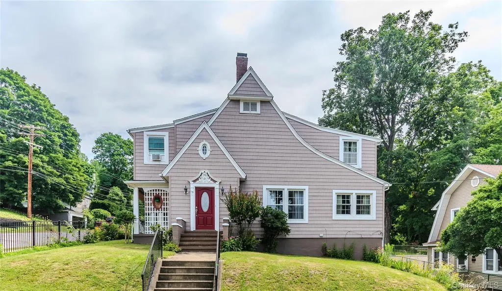 119 Husted Avenue Peekskill NY 10566