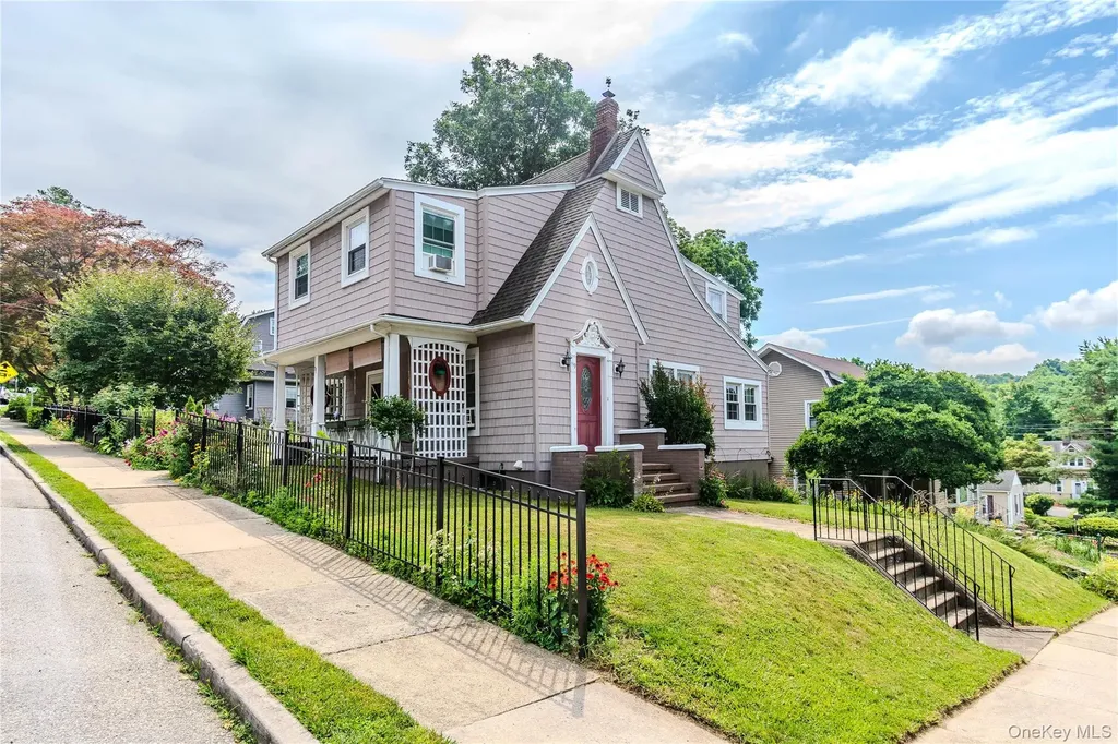 119 Husted Avenue Peekskill NY 10566