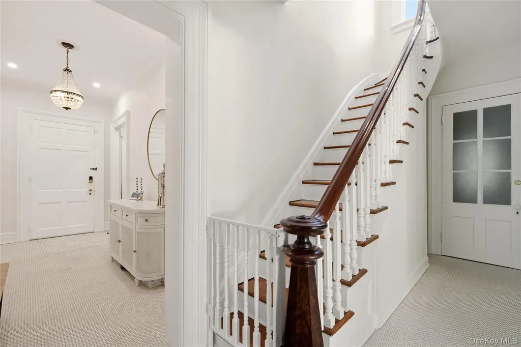 68 Fairview Street Huntington NY 11743